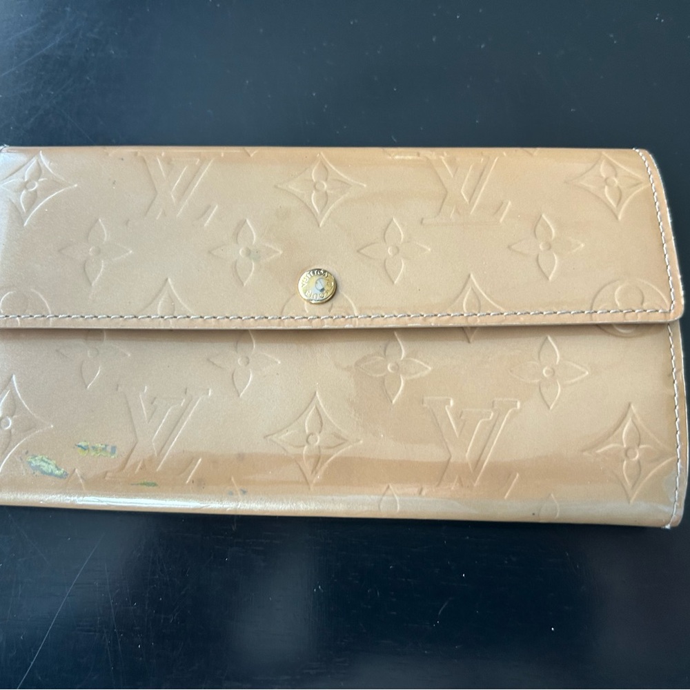 Louis Vuitton Monogram Vernis Sarah Wallet France